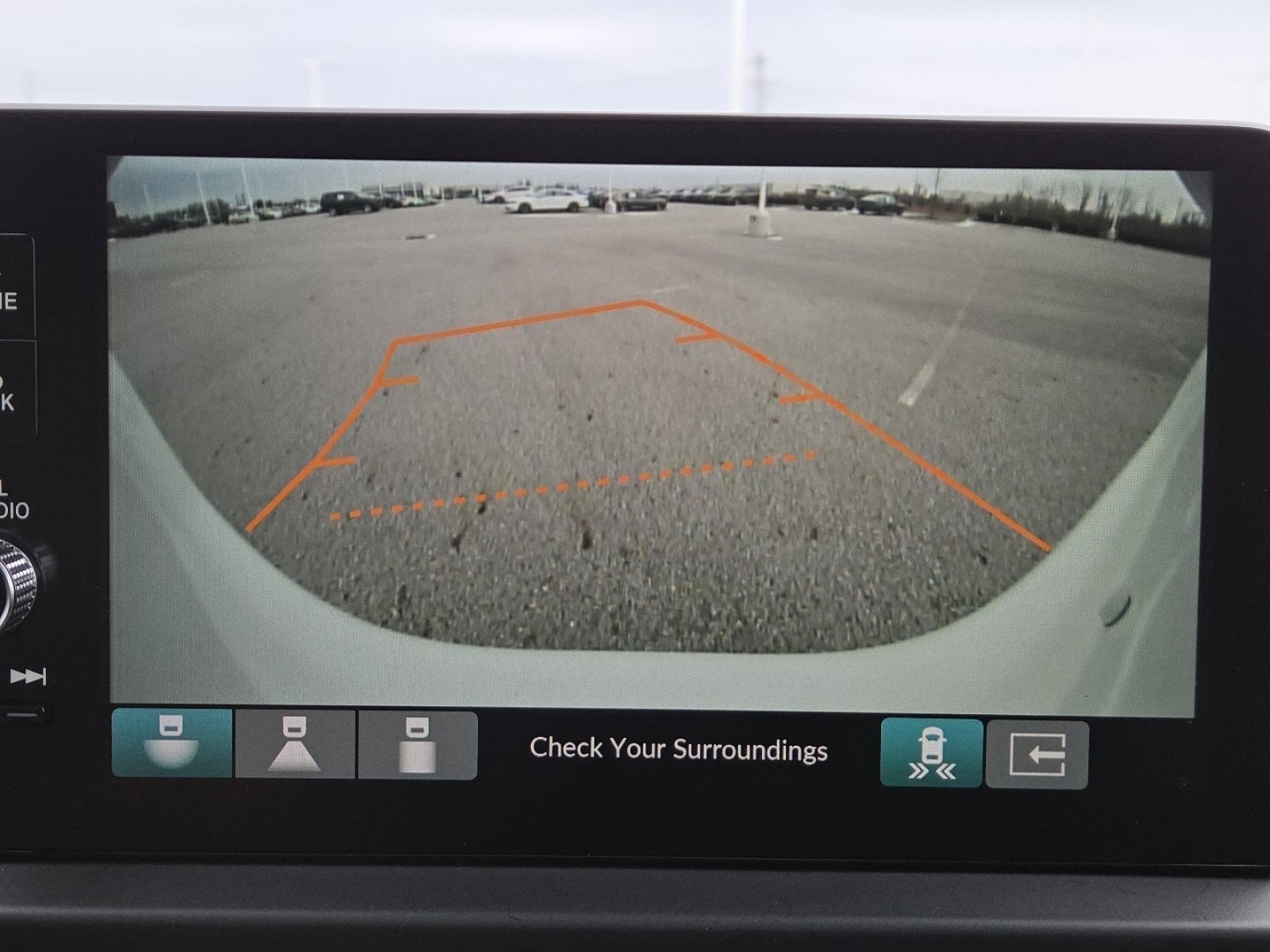 Used 2025 Honda Pilot Touring image 32