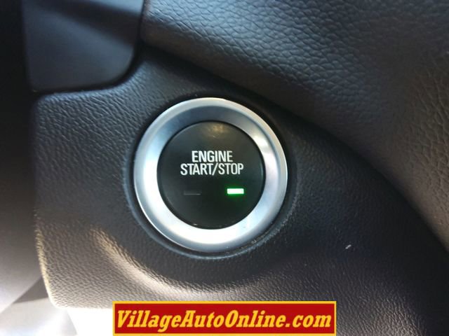 Used 2018 Chevrolet Equinox LT FWD image 24