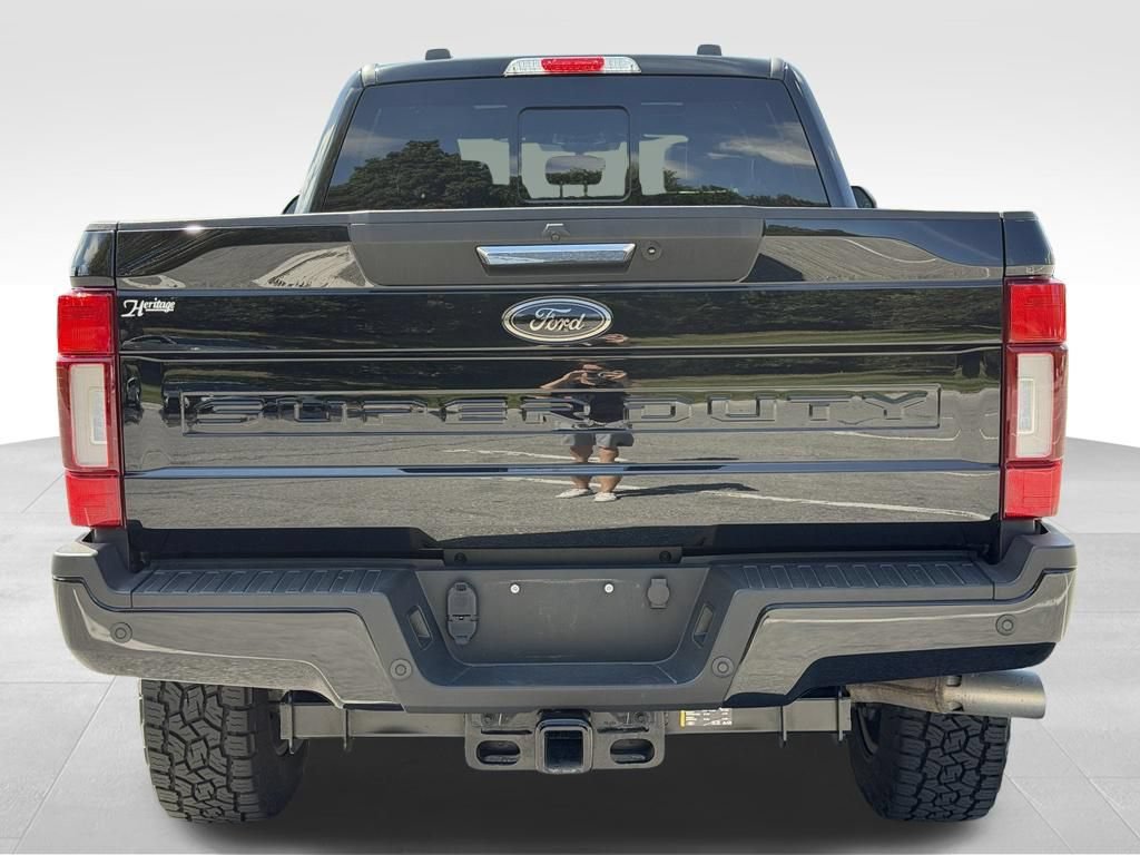 Used 2022 Ford F350 Lariat w/ Black Appearance Package AWD/4WD image 7
