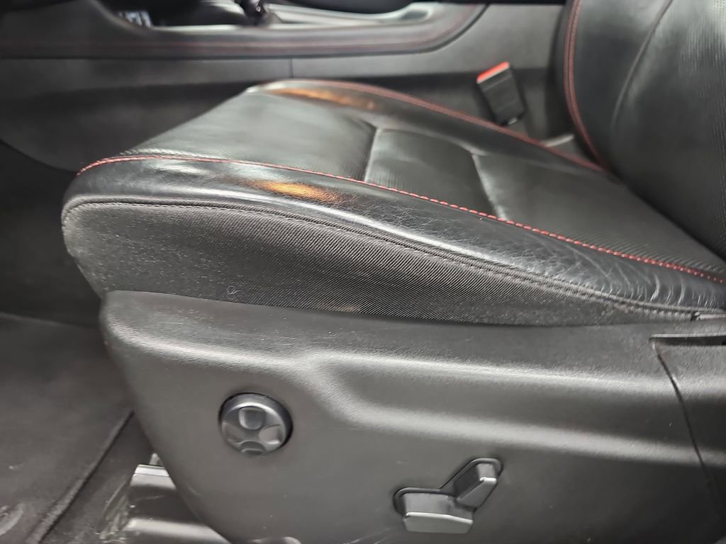 Used 2024 Dodge Durango GT image 28