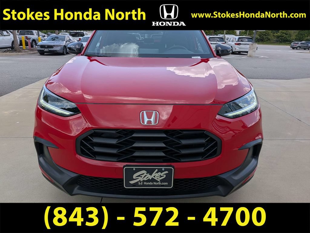 Used 2025 Honda HR-V Sport image 11