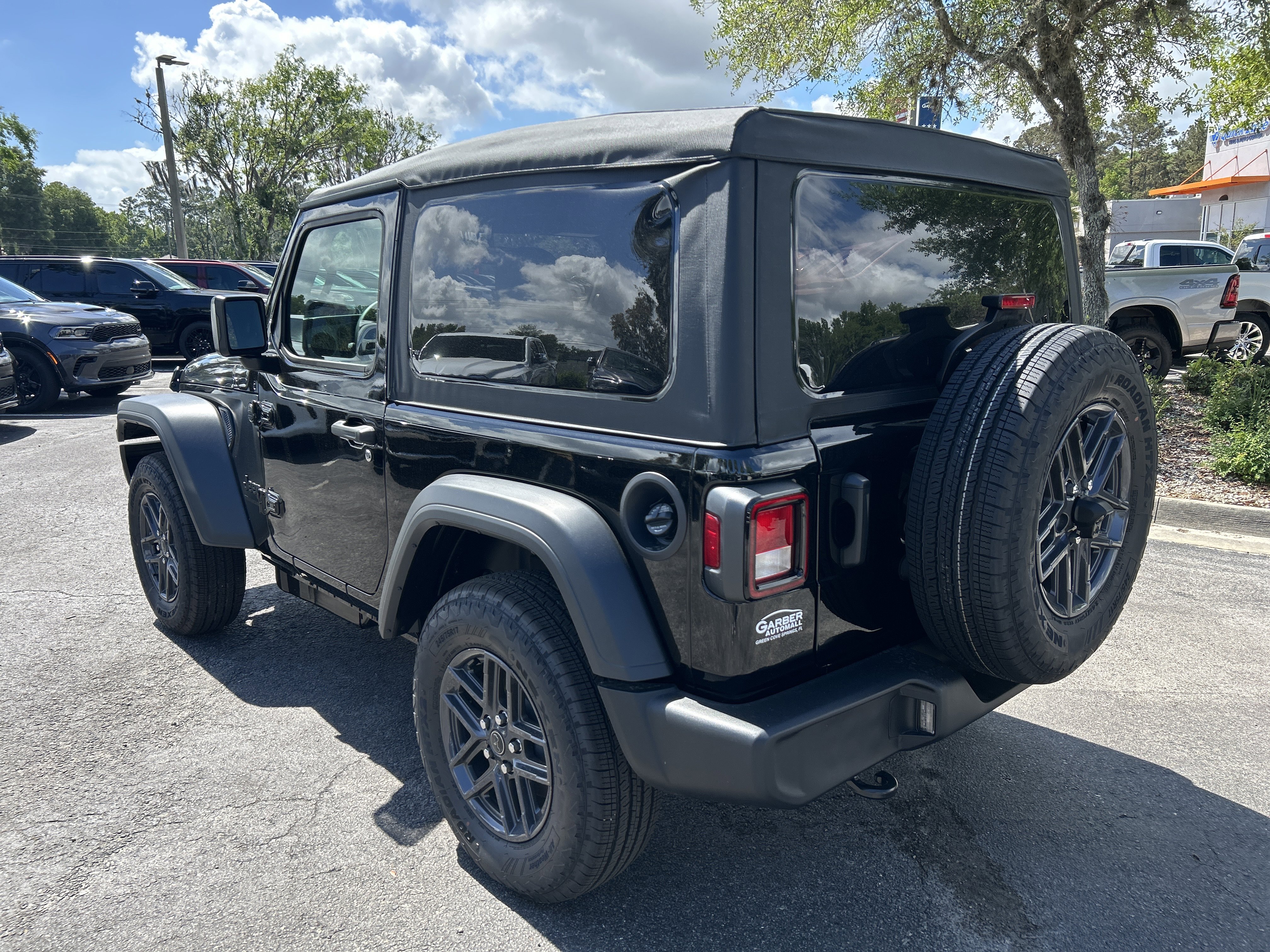 New 2026 Jeep Wrangler Sport AWD/4WD image 5