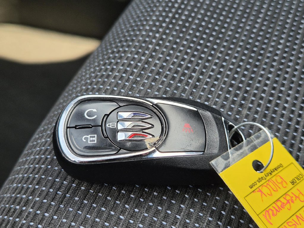 Used 2026 Buick Envista Preferred FWD image 45