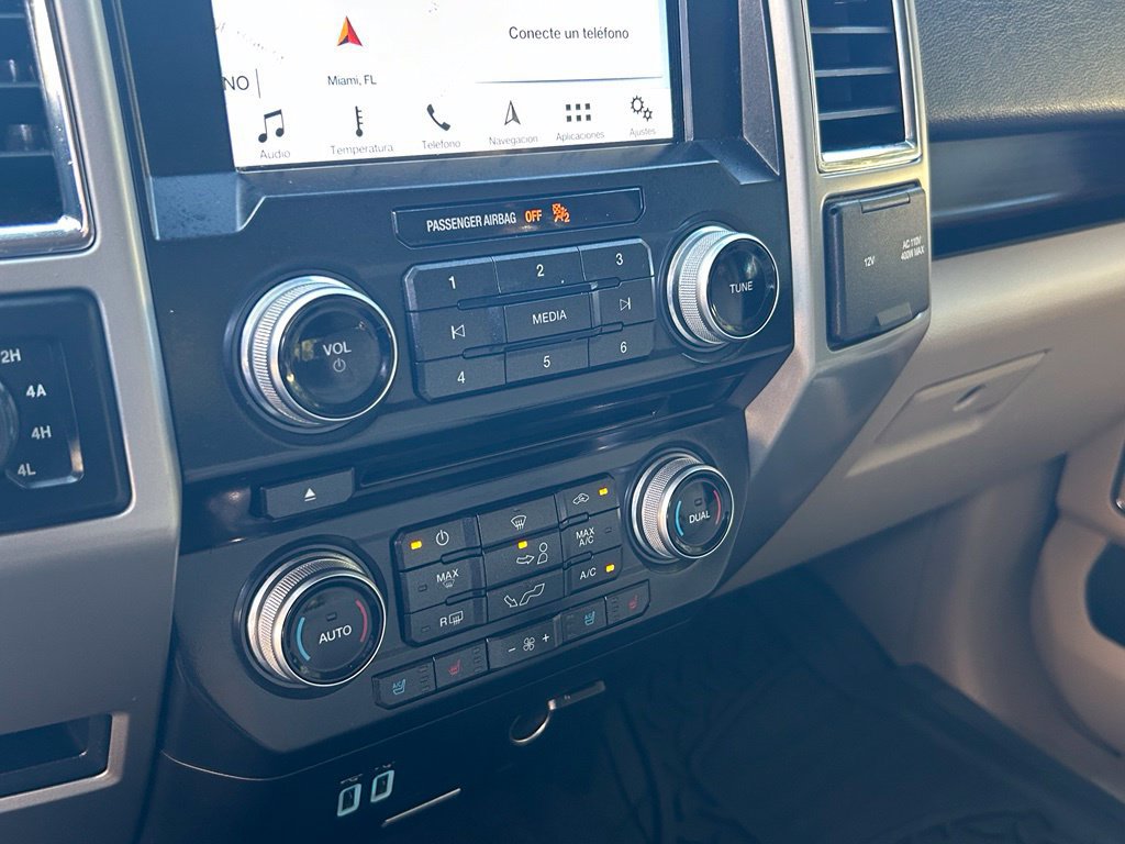 Used 2017 Ford F150 Lariat w/ Equipment Group 501A Mid AWD/4WD image 23