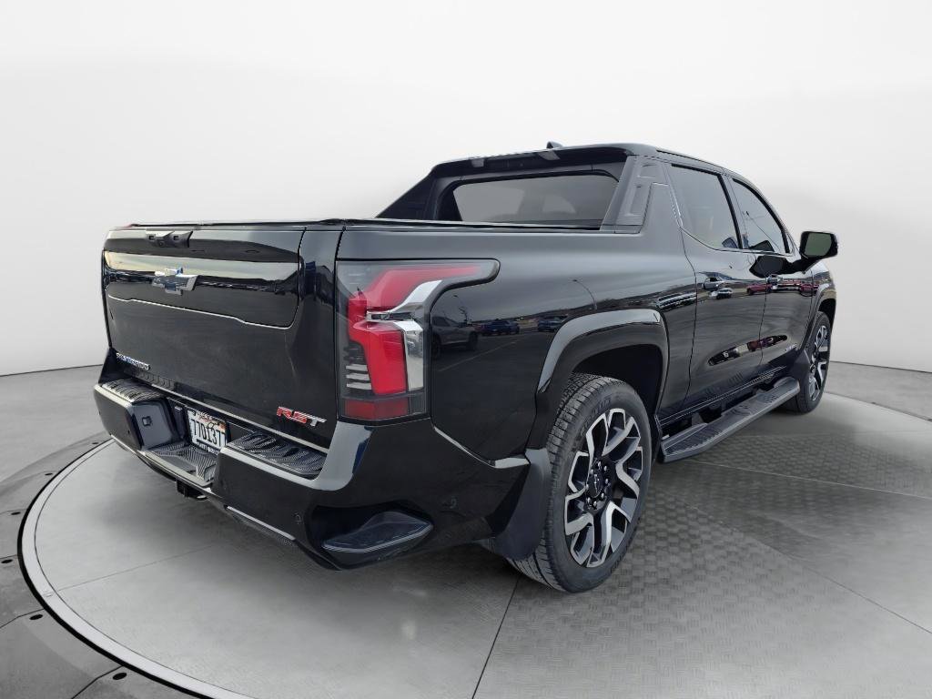 Used 2024 Chevrolet Silverado EV RST image 5