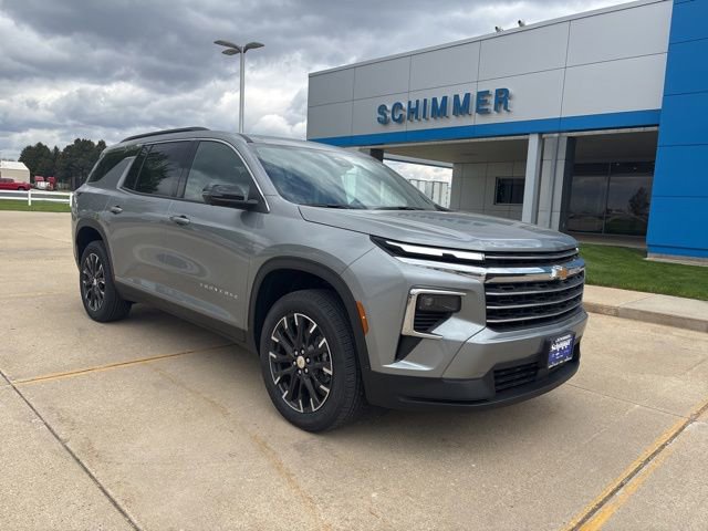 New 2026 Chevrolet Traverse LT w/ Sun and Wheel Package AWD/4WD image 2
