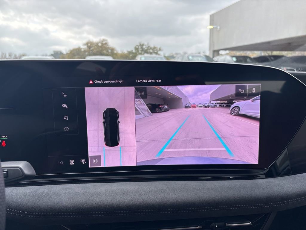 Certified 2025 Audi S6 e-tron Prestige w/ 21" Black Optic Package image 24