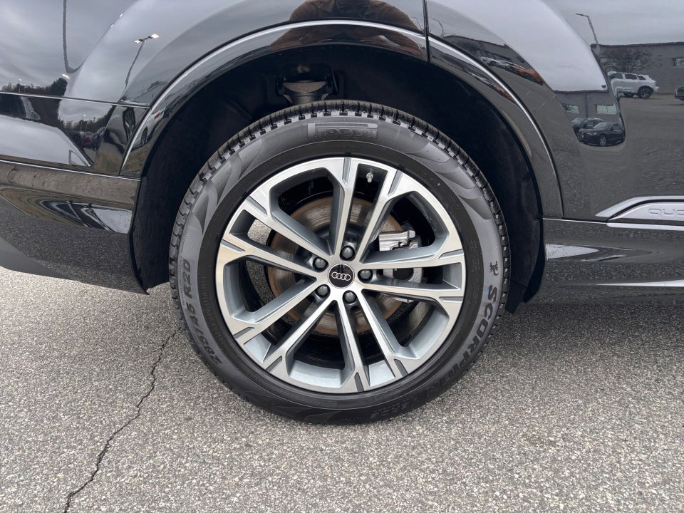 New 2026 Audi Q7 2.0T Premium image 23