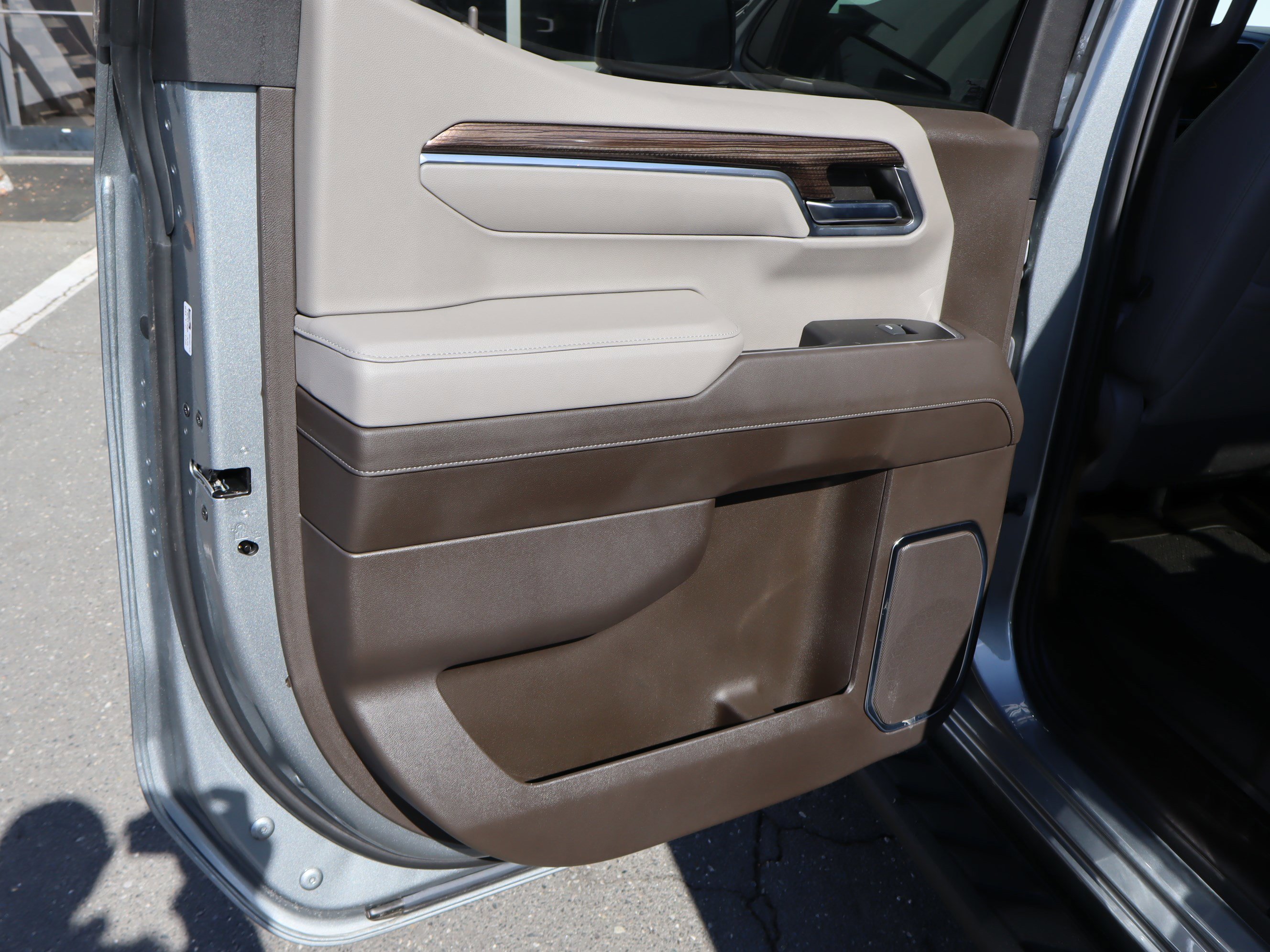 Used 2024 Chevrolet Silverado 1500 RST image 32