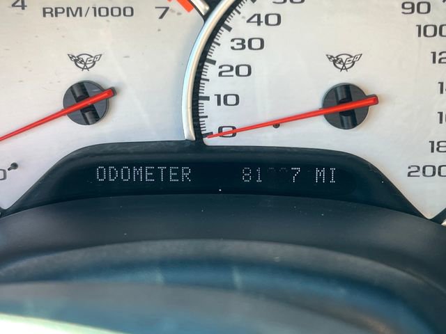 Used 2002 Chevrolet Corvette Convertible w/ Preferred Equipment Group2 image 17