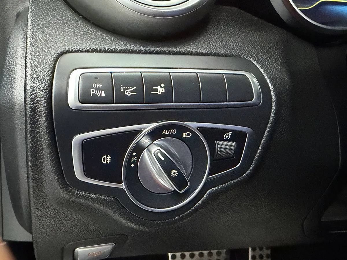 Used 2020 Mercedes-Benz C 43 AMG 4MATIC Cabriolet image 26