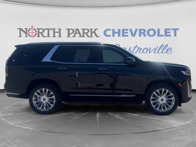 Certified 2024 Cadillac Escalade Premium Luxury w/ LPO, Floor Liner Package AWD/4WD image 2