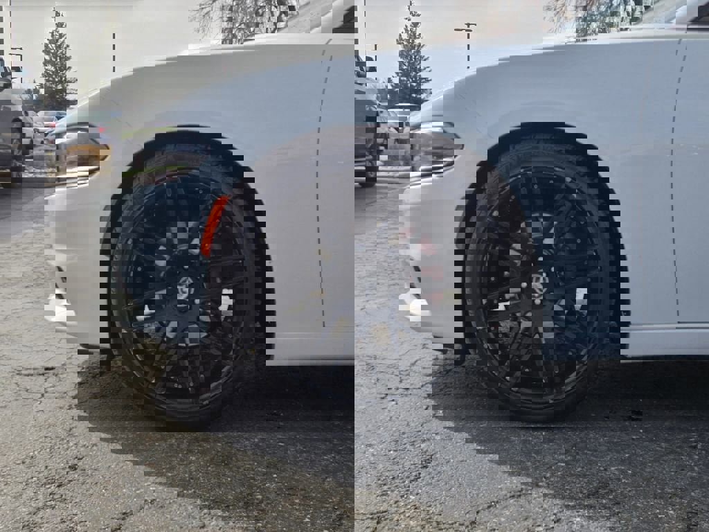 Used 2016 Dodge Charger R/T image 5