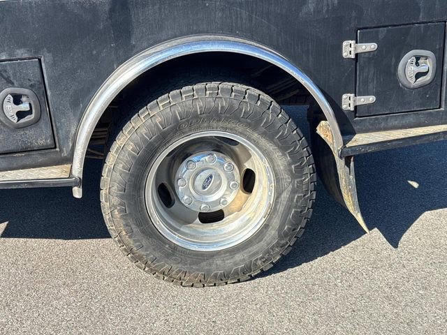 Used 2021 Ford F350 Platinum image 12