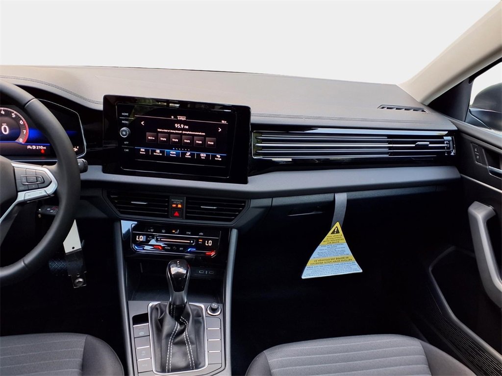 New 2026 Volkswagen Jetta SE image 15