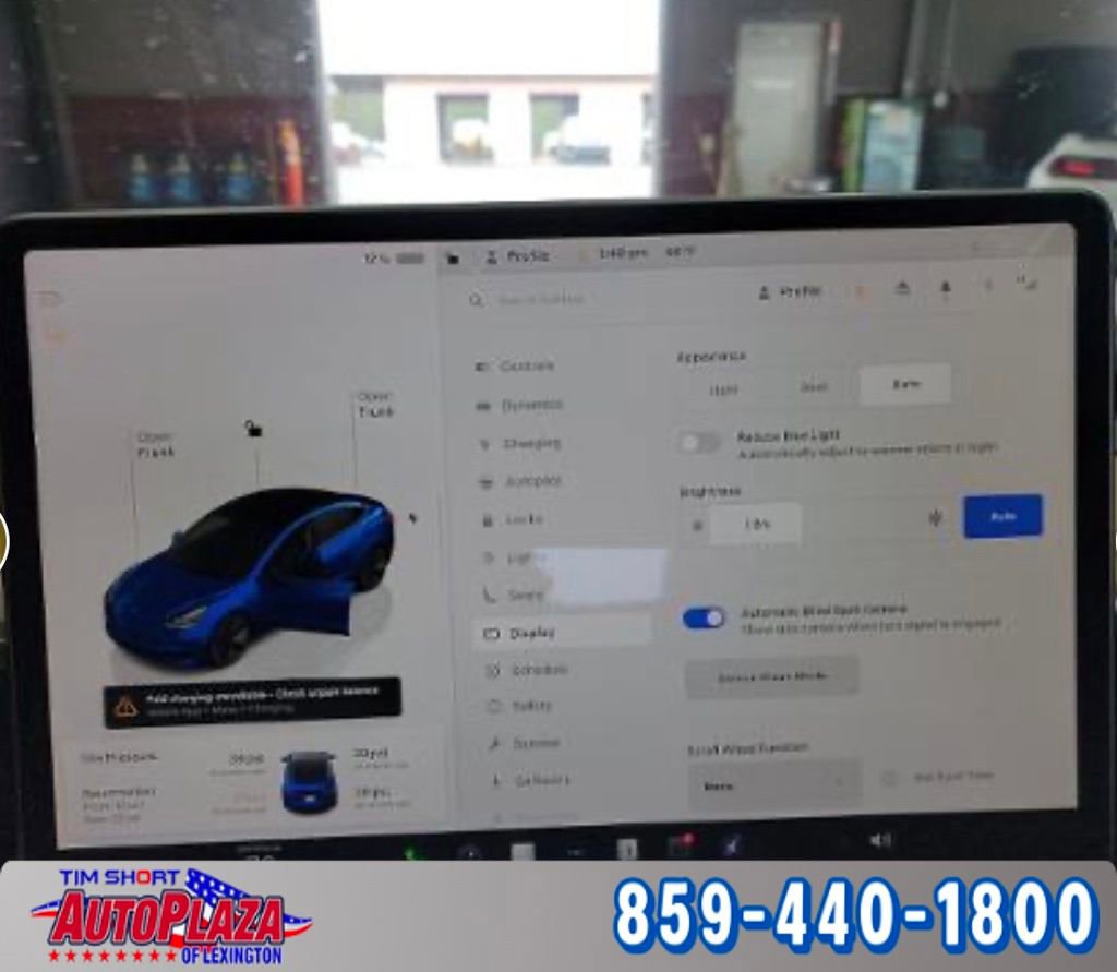 Used 2023 Tesla Model 3 Standard Range image 6