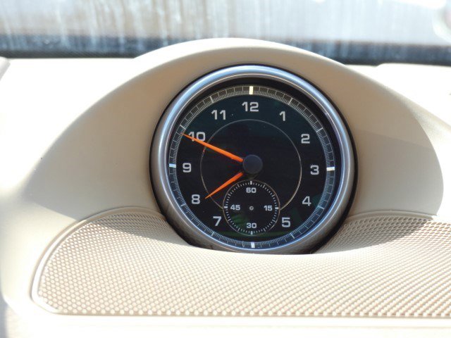 Used 2013 Porsche Cayenne AWD image 27