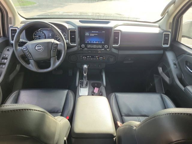 Certified 2024 Nissan Frontier SL w/ Technology Package image 15
