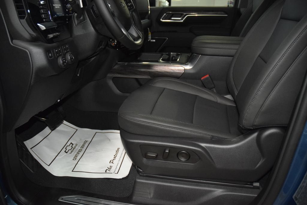 New 2026 Chevrolet Silverado 2500 LTZ w/ LTZ Plus Package AWD/4WD image 47
