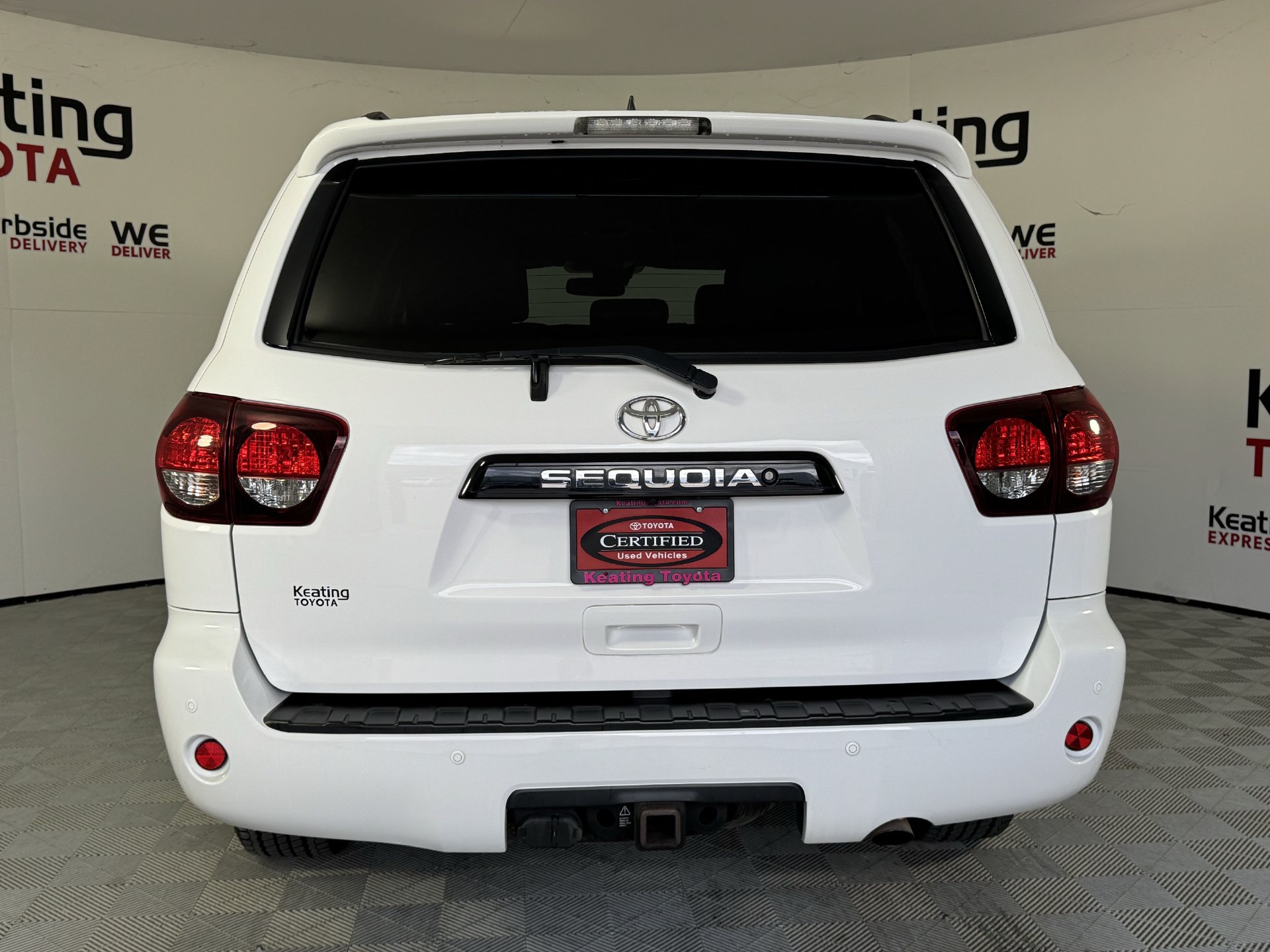 Used 2019 Toyota Sequoia TRD Sport w/ TRD Sport Premium Package RWD image 5