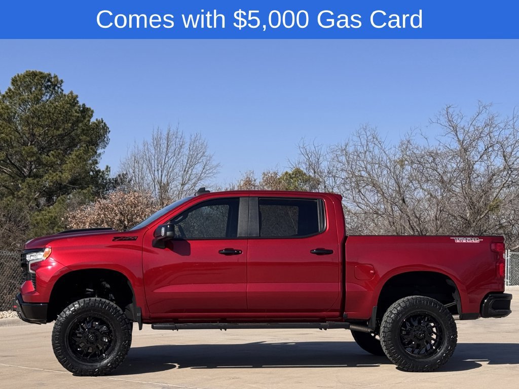 Used 2025 Chevrolet Silverado 1500 LT Trail Boss w/ LT Trail Boss Premium Package AWD/4WD image 3