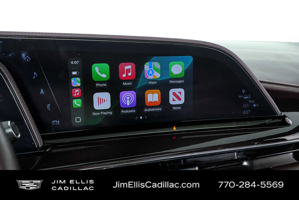 Used 2023 Cadillac Escalade Sport Platinum w/ LPO, ONYX Package image 16