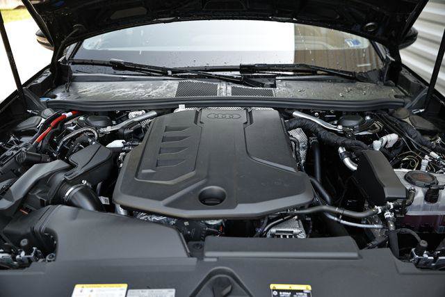 Certified 2025 Audi A5 2.0T Premium Plus w/ Premium Plus image 30