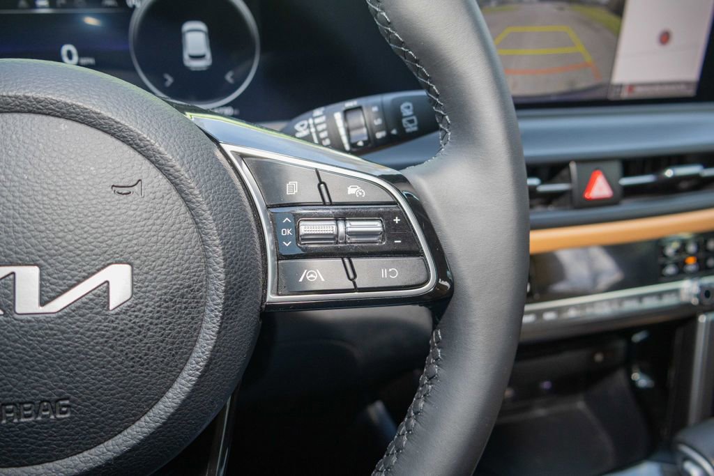 Used 2024 Kia Seltos EX image 25