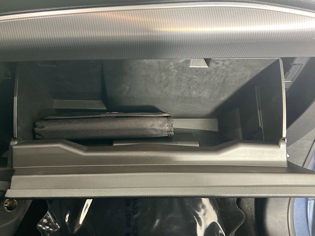 Used 2018 Ford Edge Titanium image 31