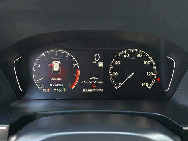 Used 2024 Honda Pilot Touring image 14