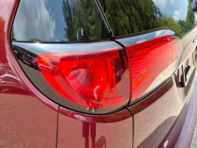 Used 2020 Chrysler Pacifica Touring-L w/ Advanced Safetytec Group AWD/4WD image 11