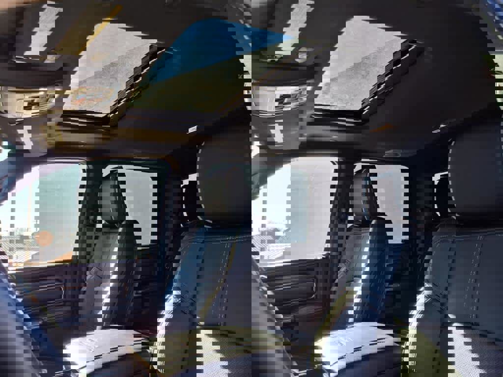 Used 2024 RAM 3500 Limited image 3