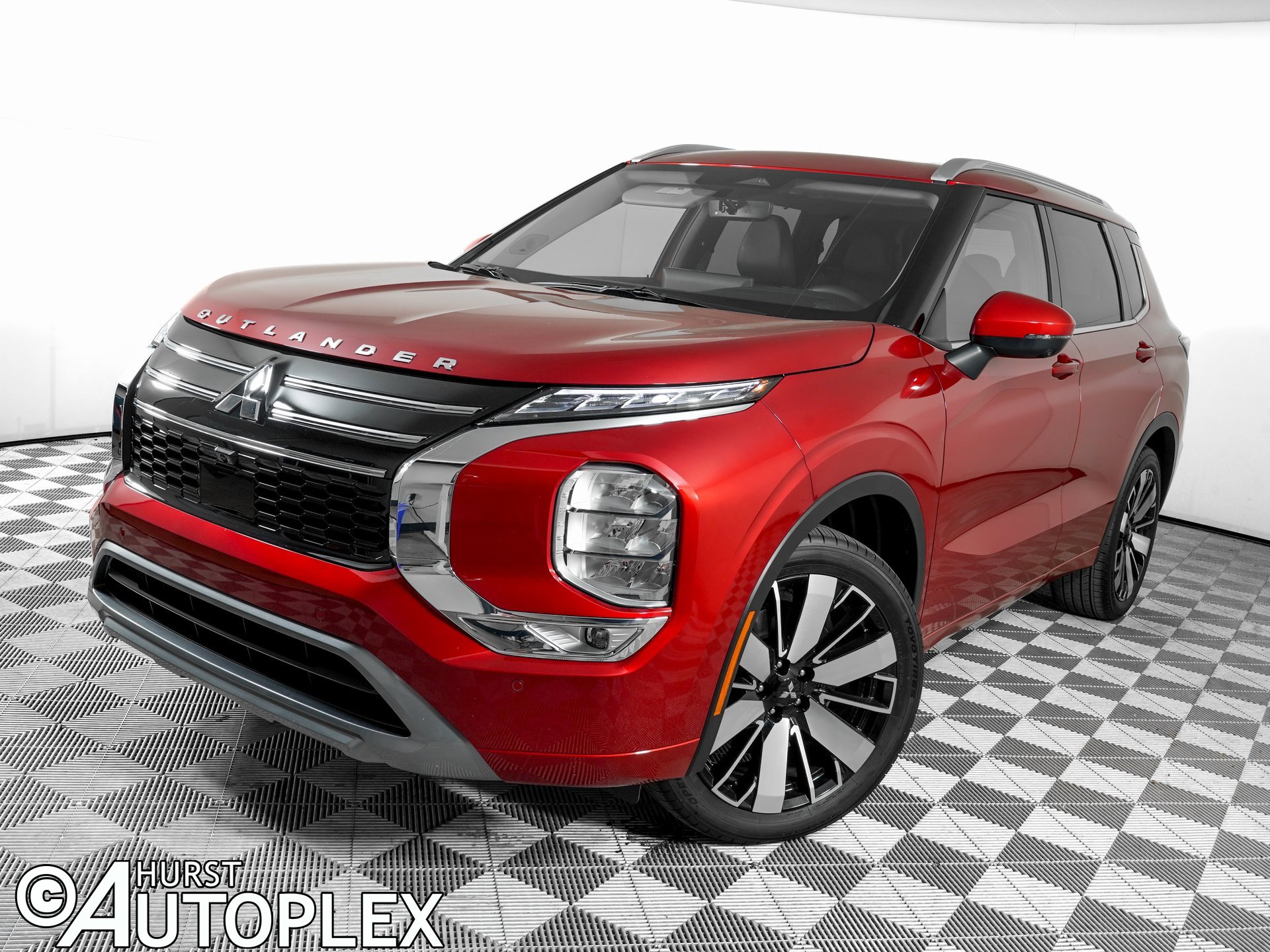 Used 2025 Mitsubishi Outlander SEL