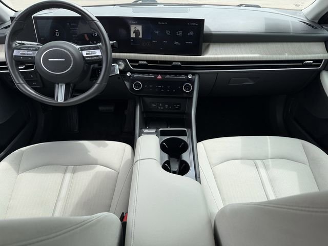 Used 2025 Hyundai Sonata SEL FWD image 8