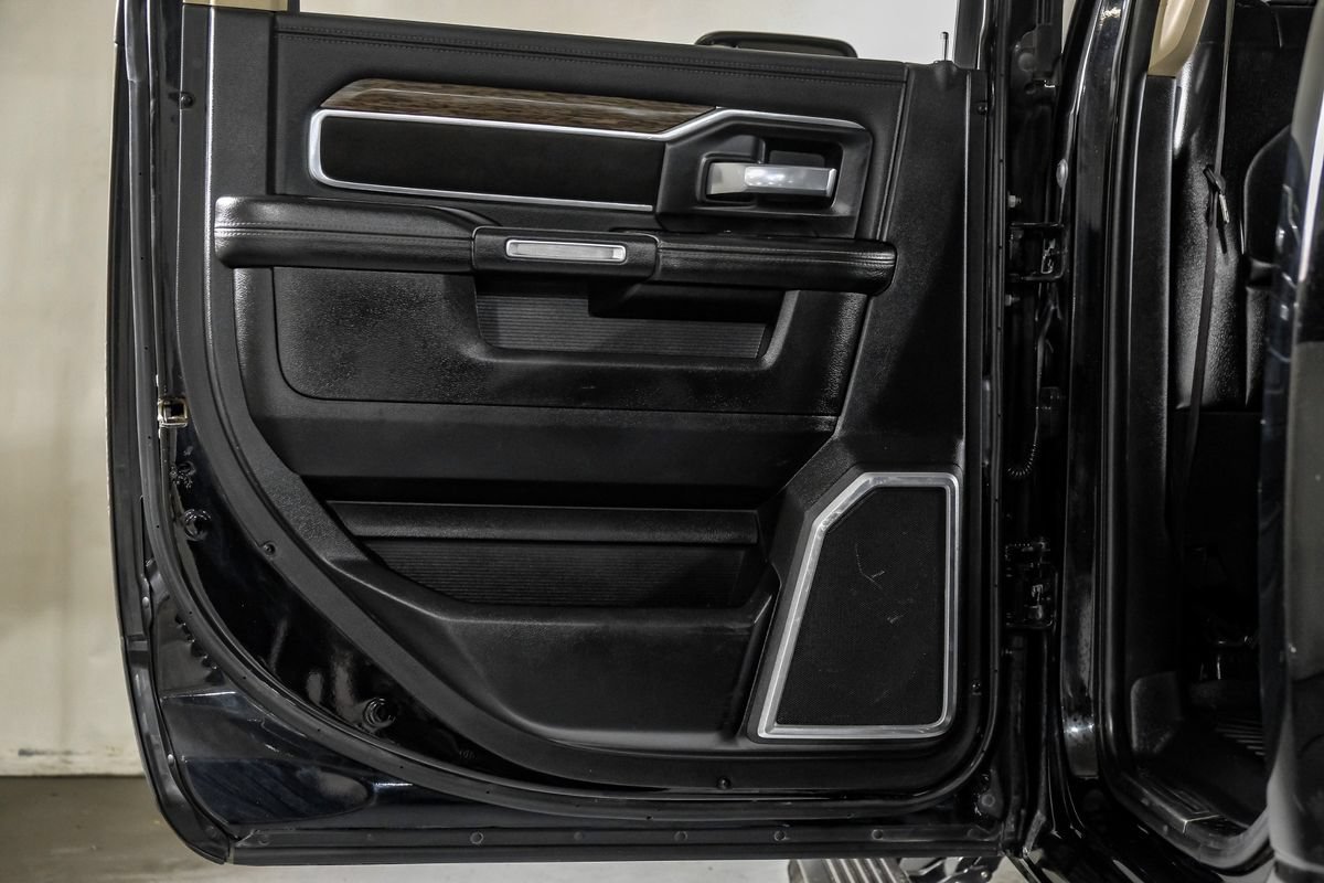 Used 2019 RAM 3500 Laramie AWD/4WD image 37