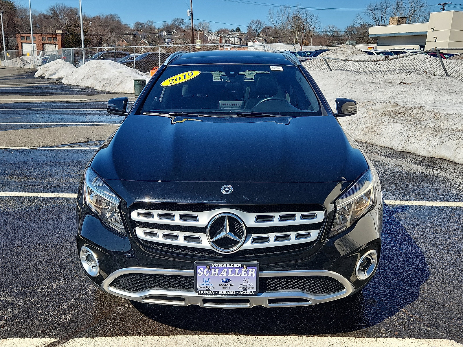 Used 2019 Mercedes-Benz GLA 250 4MATIC image 2