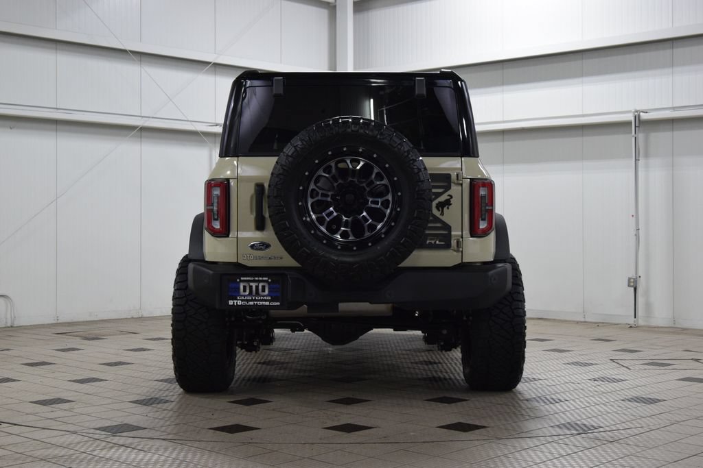 Used 2025 Ford Bronco Outer Banks AWD/4WD image 7
