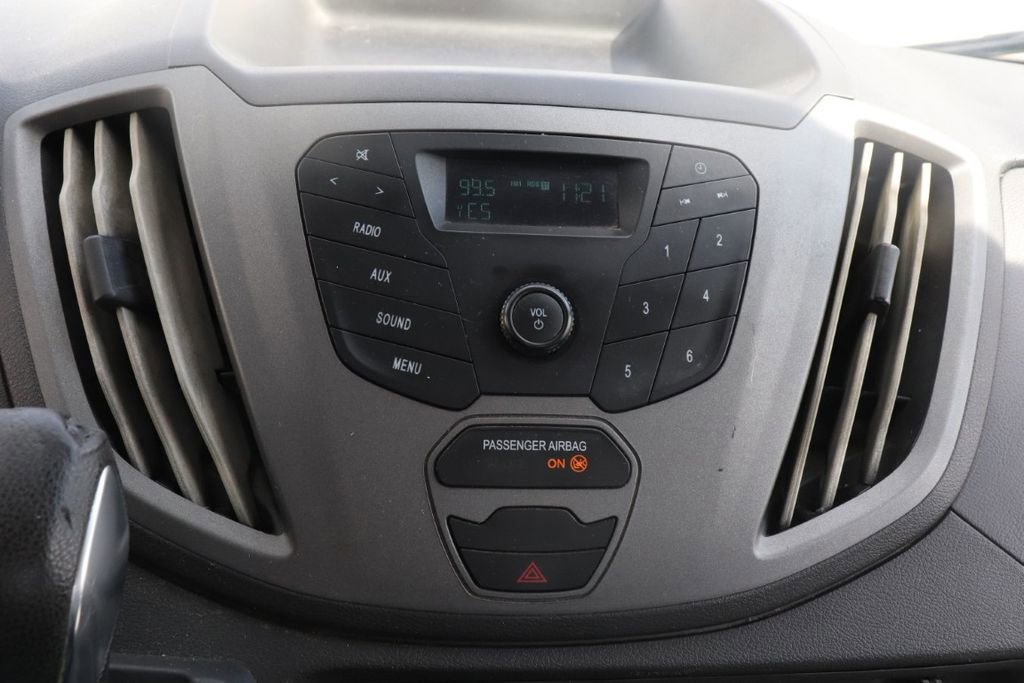 Used 2018 Ford Transit 250 138 image 12