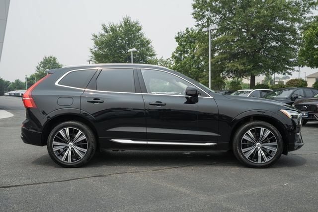 Certified 2023 Volvo XC60 B5 Plus w/ Climate Package AWD/4WD image 4