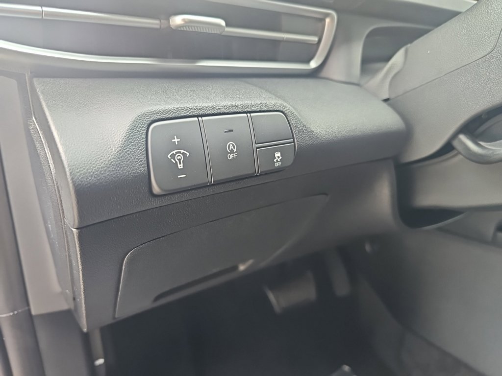 New 2026 Hyundai Elantra SE FWD image 14