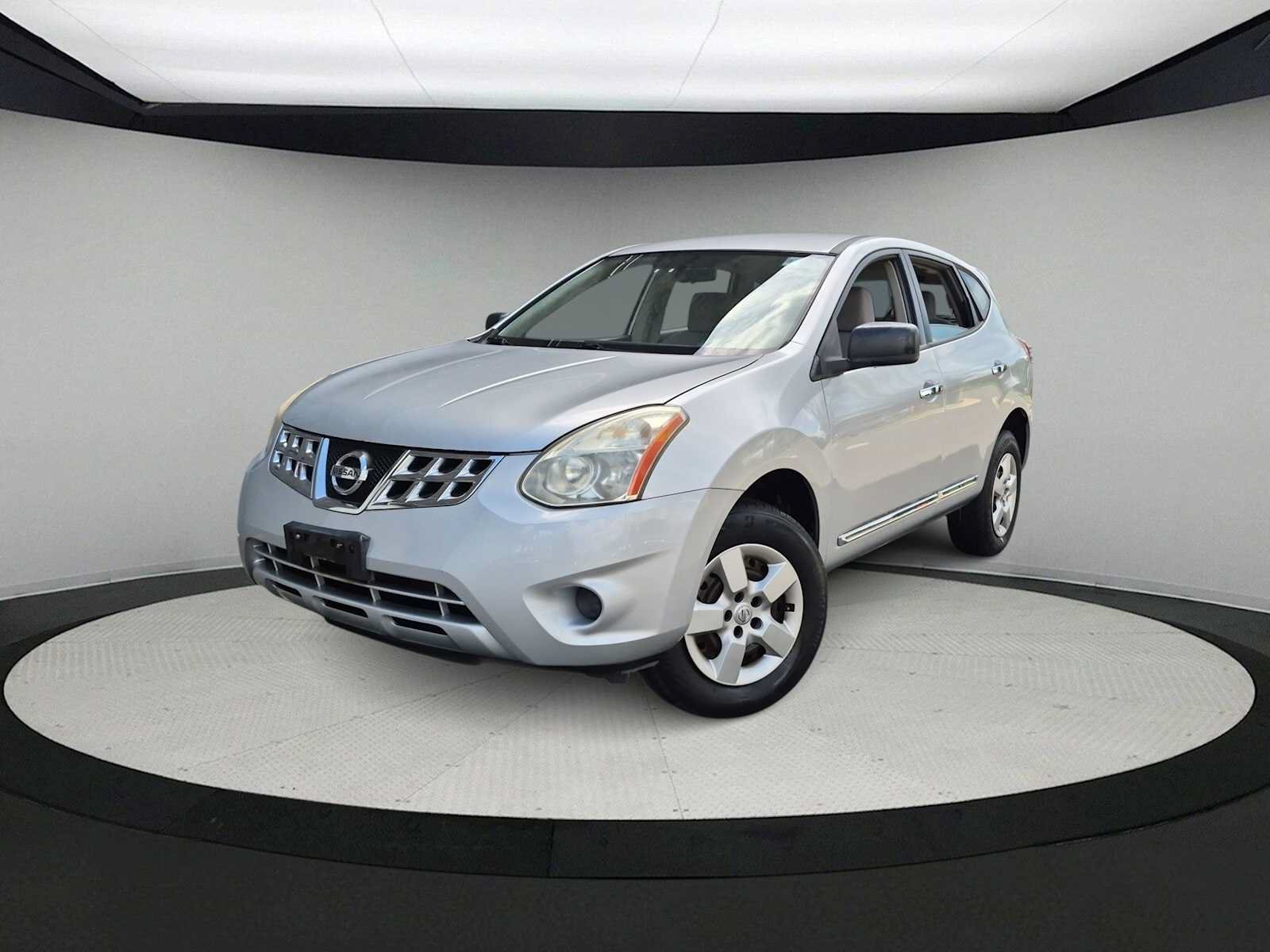 Used 2013 Nissan Rogue S AWD/4WD image 1