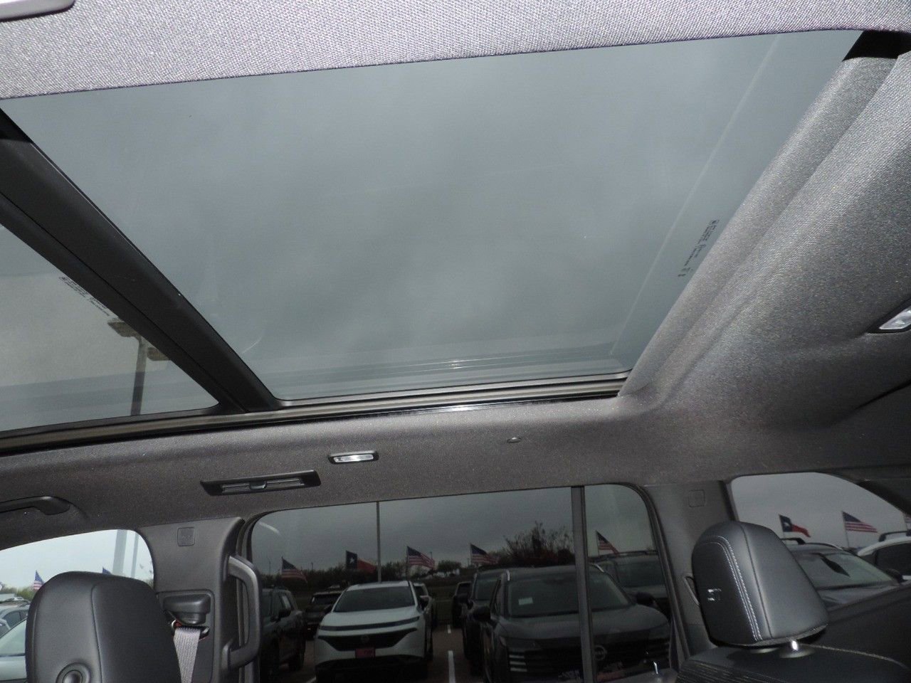 Used 2025 Buick Enclave Sport Touring w/ Power Package image 22