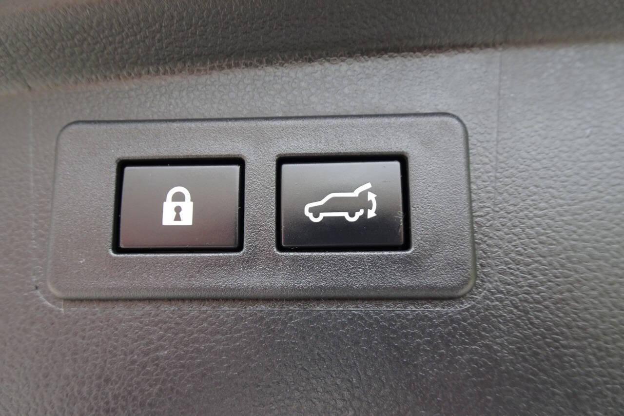 Used 2023 Subaru Outback Onyx Edition AWD/4WD image 10