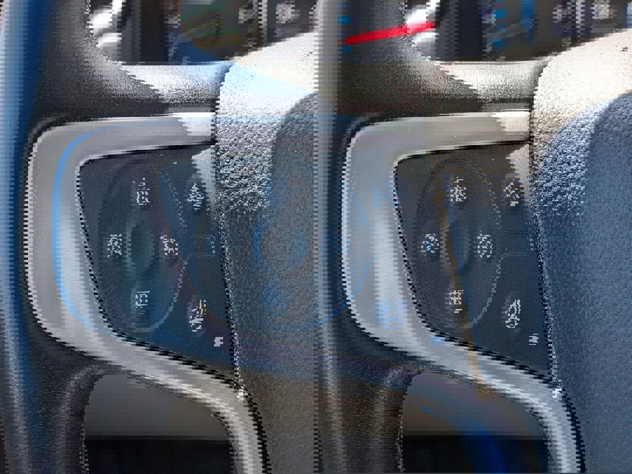 Used 2019 GMC Yukon SLT w/ Premium Edition image 20