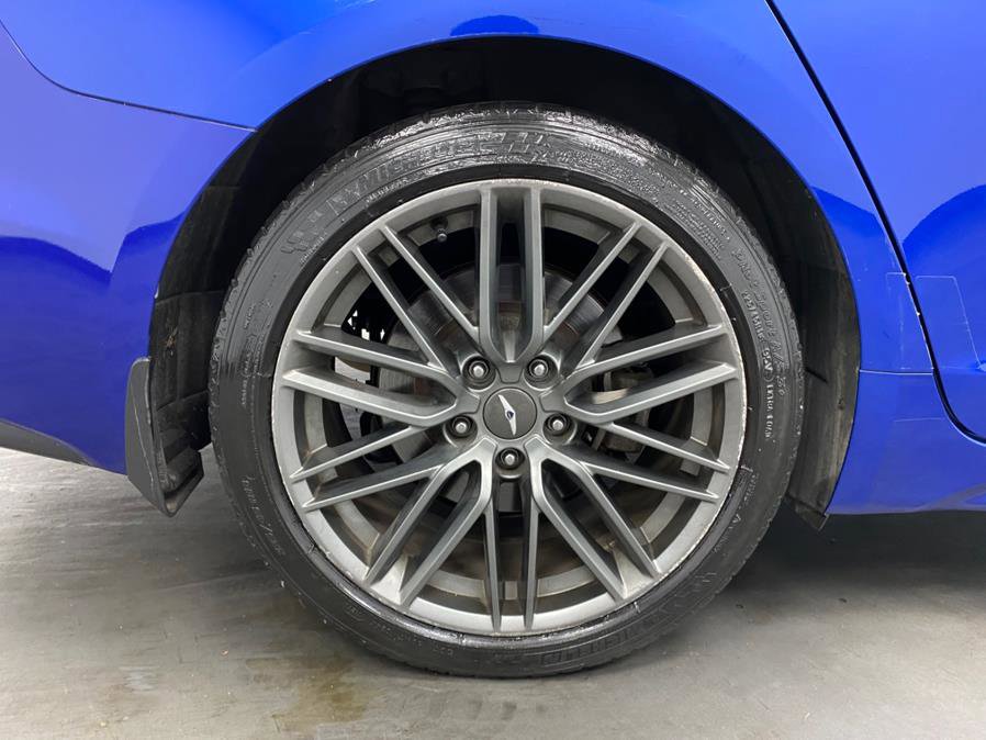 Used 2019 Genesis G70 2.0T Advanced image 17