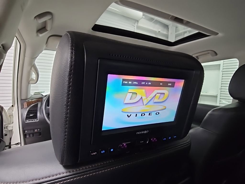 Used 2020 Nissan Armada SL w/ Premium Package image 34