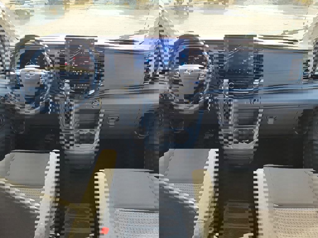 Used 2024 Ford Transit 350 XLT image 13