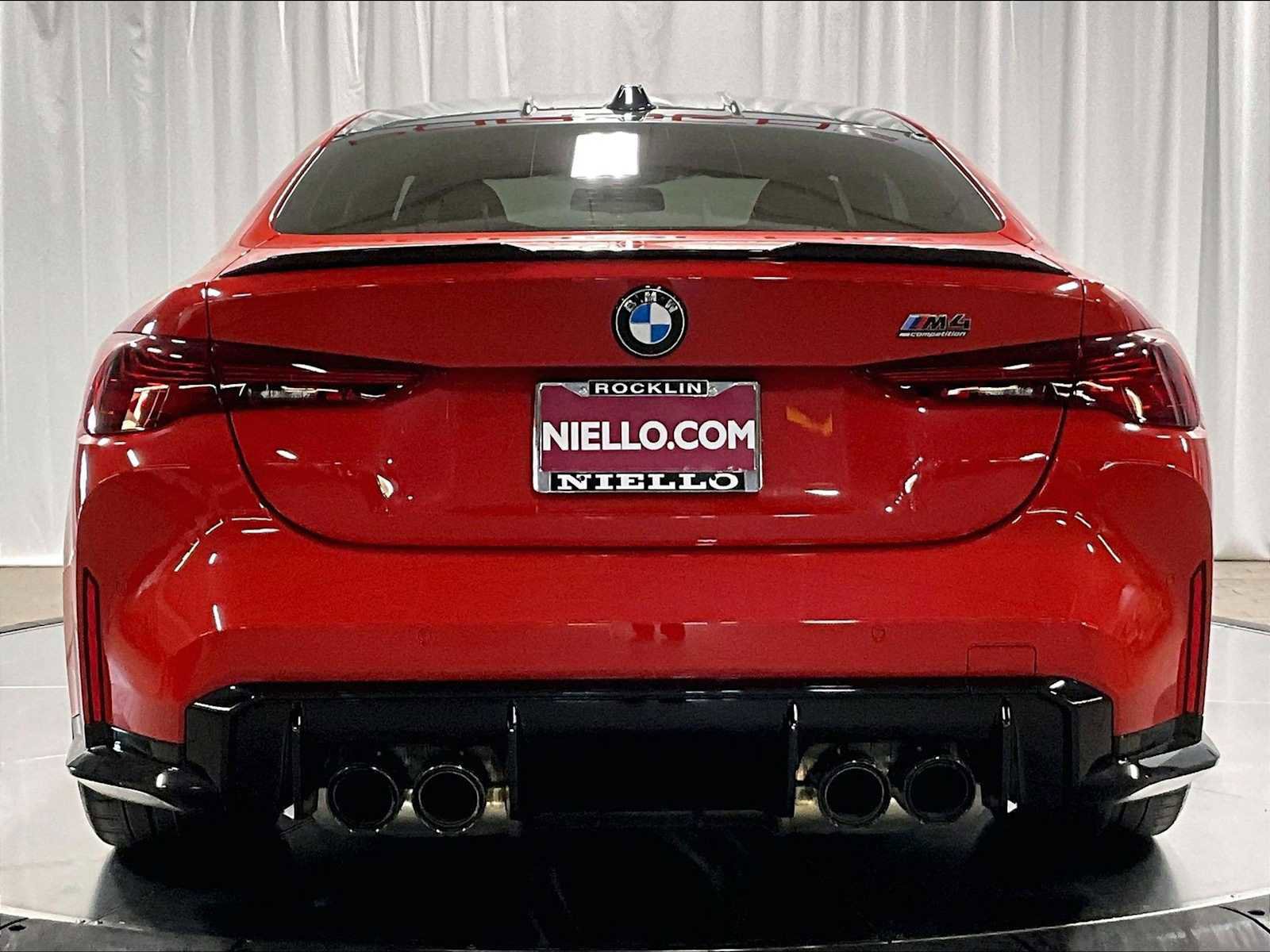 Used 2025 BMW M4 Competition image 9