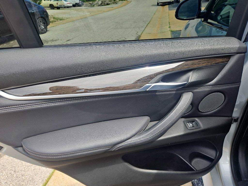 Used 2018 BMW X5 xDrive35i AWD/4WD image 13