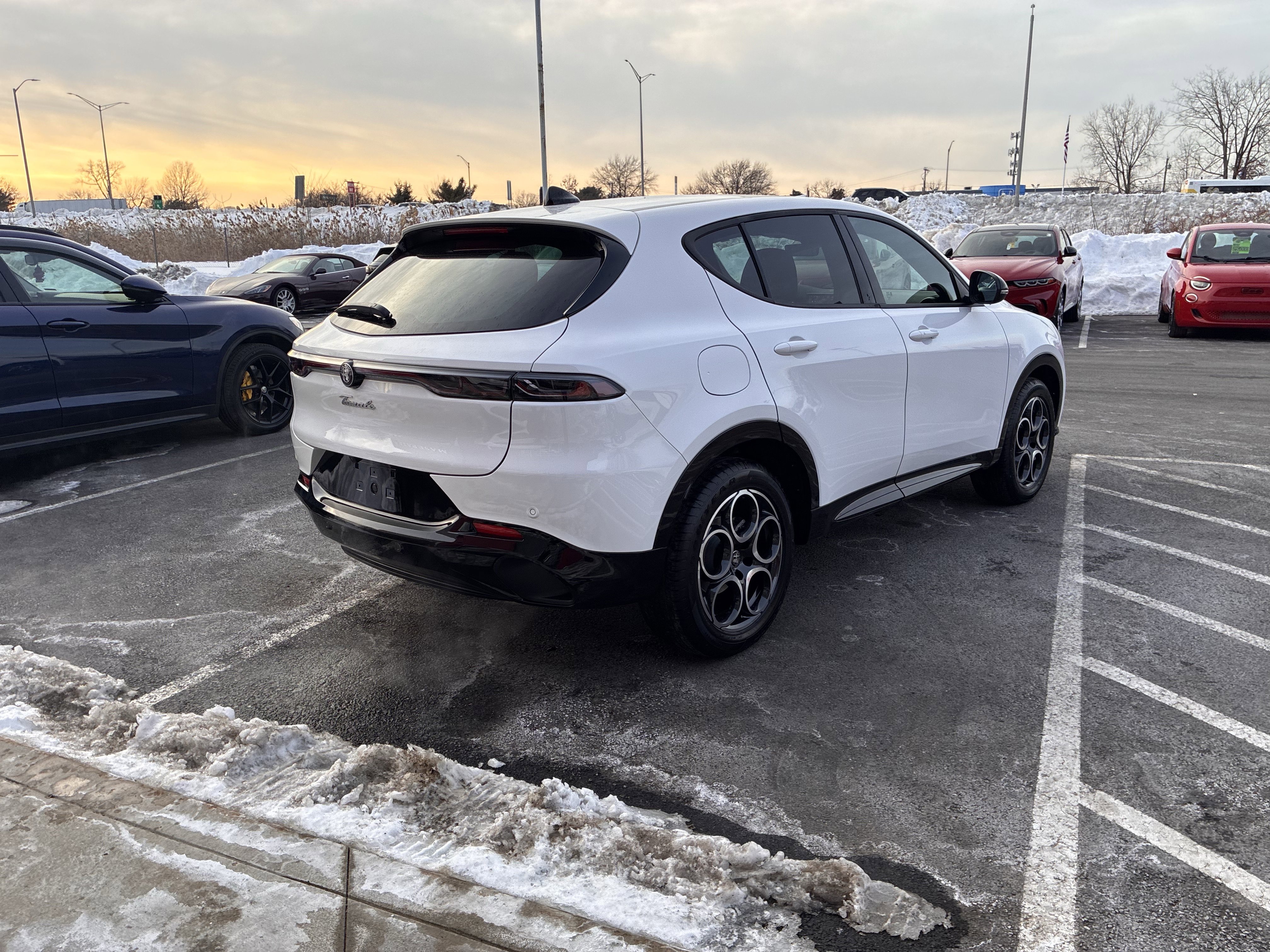 New 2026 Alfa Romeo Tonale Sprint AWD/4WD image 7